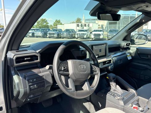 New 2026 Toyota Tacoma SR5 AWD/4WD image 7