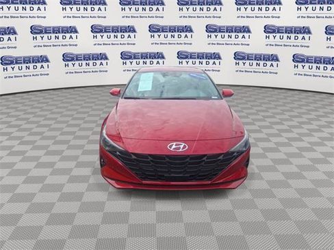 Certified 2023 Hyundai Elantra SEL w/ Convenience Package image 3