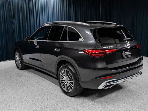 Used 2025 Mercedes-Benz GLC 300 image 7