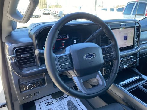 Used 2025 Ford F250 Lariat w/ Lariat Ultimate Package image 17