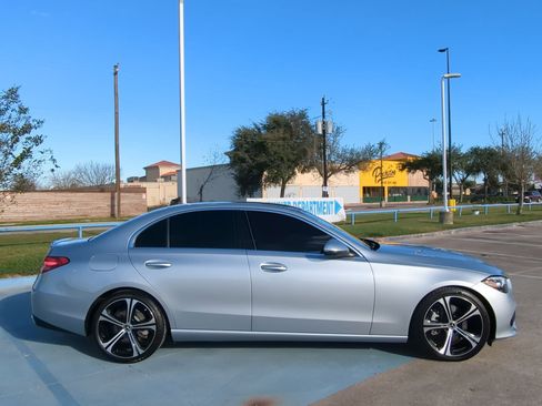 Used 2022 Mercedes-Benz C 300 Sedan image 2