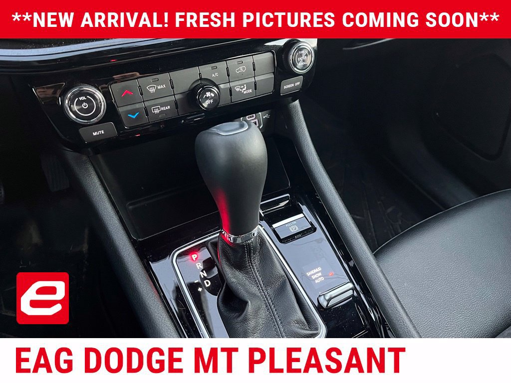 Used 2026 Jeep Compass Latitude AWD/4WD image 10