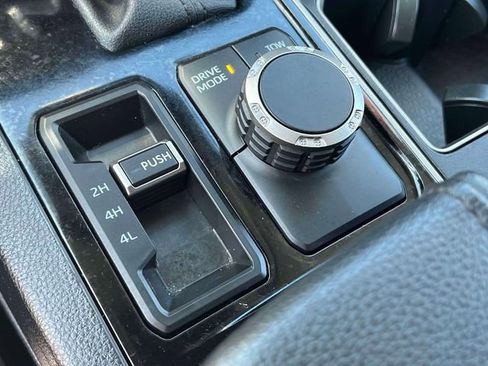 Used 2024 Toyota Tundra SR5 image 31