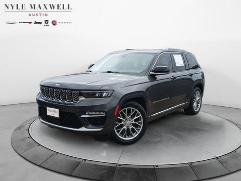 Used 2022 Jeep Grand Cherokee Summit w/ Luxury Tech Group V AWD/4WD image 1