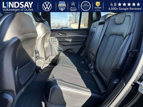 Used 2023 Jeep Grand Cherokee Overland w/ Adv Protech Group III image 13