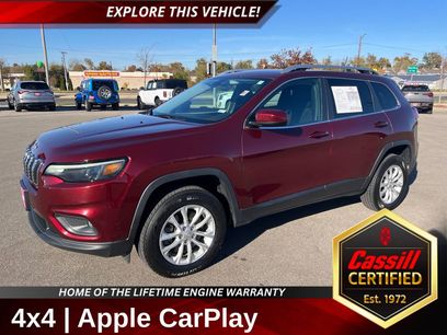 Used 2019 Jeep Cherokee Latitude w/ Popular Appearance Group