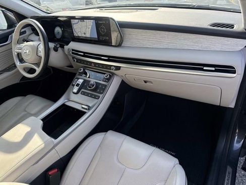 Used 2024 Hyundai Palisade Calligraphy image 17