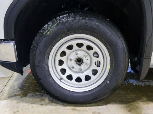 New 2026 GMC Sierra 1500 Pro w/ Convenience Package image 28