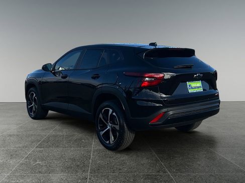 New 2026 Chevrolet Trax RS w/ Driver Confidence Package image 5