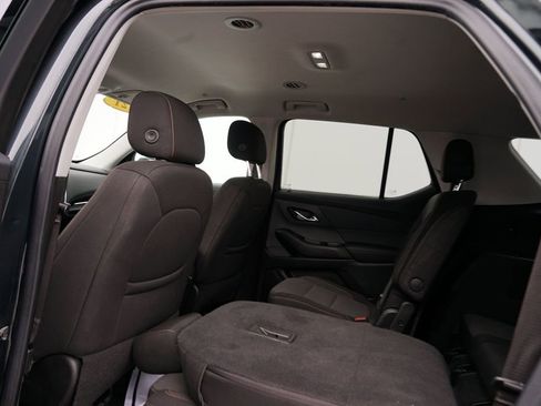 Used 2021 Chevrolet Traverse LT w/ LPO, Floor Liner Package image 18