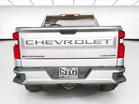 Used 2024 Chevrolet Silverado 1500 Custom w/ LPO, Dark Essentials Package image 5