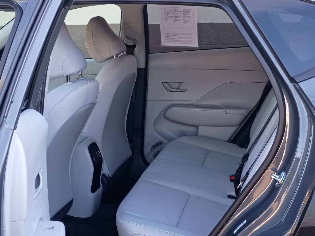 Certified 2025 Hyundai Kona SEL AWD/4WD image 17