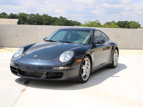 Used 2007 Porsche 911 Carrera S RWD image 3