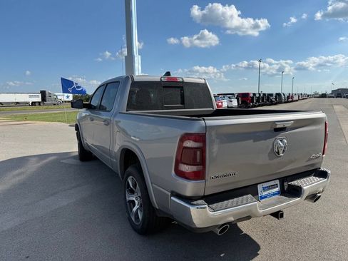 Used 2022 RAM 1500 Laramie AWD/4WD image 3