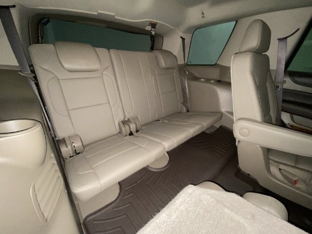 Used 2018 Chevrolet Tahoe Premier AWD/4WD image 24