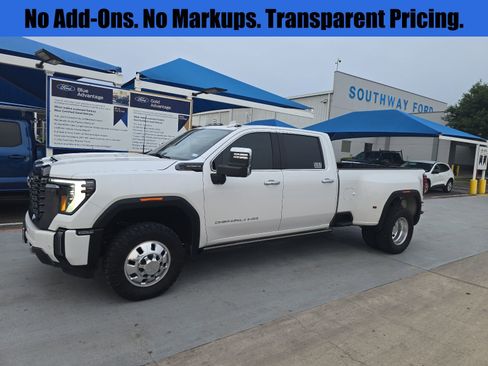 Used 2024 GMC Sierra 3500 Denali Ultimate AWD/4WD image 1