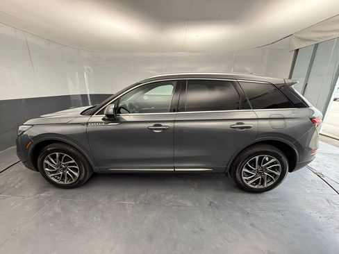 Used 2022 Lincoln Corsair AWD w/ Equipment Group 101A image 10