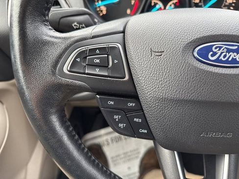 Used 2018 Ford Escape SEL image 34