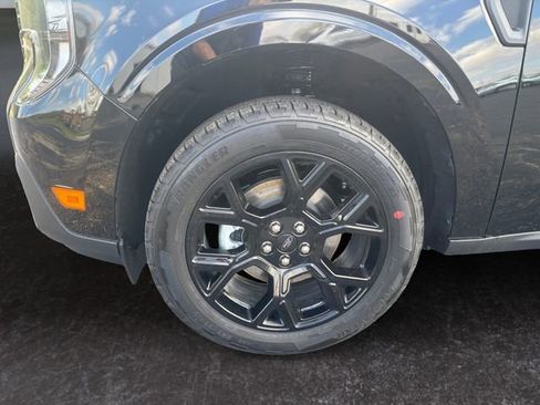 New 2026 Ford Maverick XLT AWD/4WD image 14