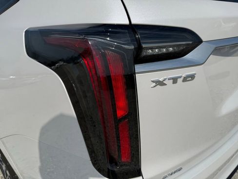 Certified 2024 Cadillac XT6 Sport w/ LPO, Floor Liner Package image 10