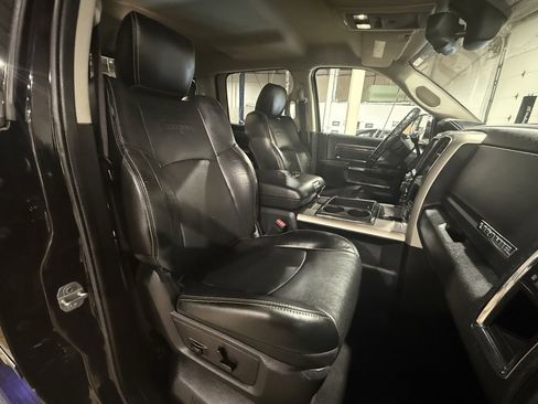 Used 2015 RAM 3500 Laramie image 20
