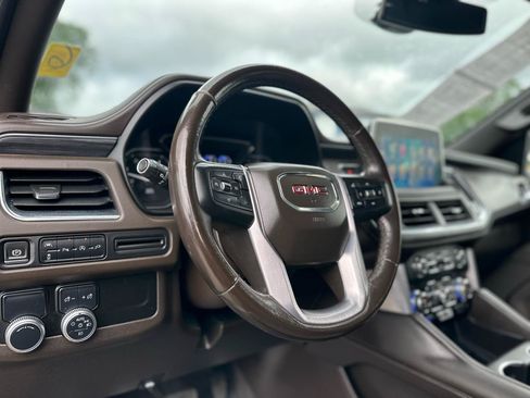 Used 2021 GMC Yukon XL SLT RWD image 12