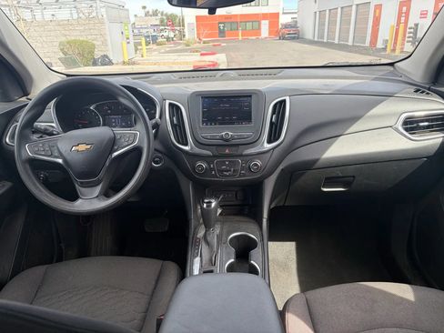 Used 2021 Chevrolet Equinox LT FWD image 9