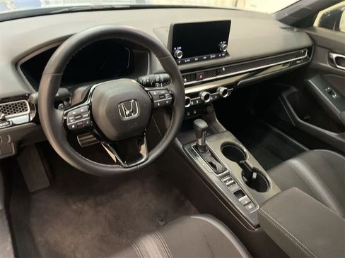 Used 2025 Honda Civic Sport image 19
