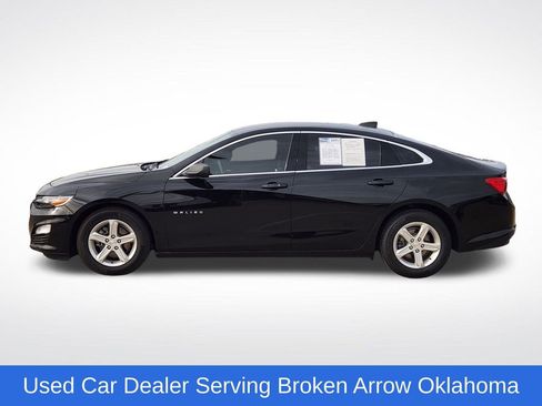 Used 2020 Chevrolet Malibu LS image 4