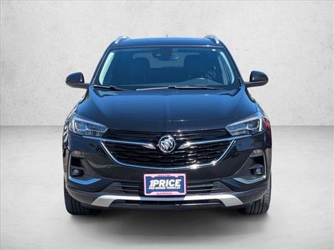 Used 2023 Buick Encore GX Essence w/ Experience Buick Package FWD image 2
