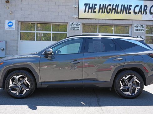 Used 2024 Hyundai Tucson Limited AWD/4WD image 4