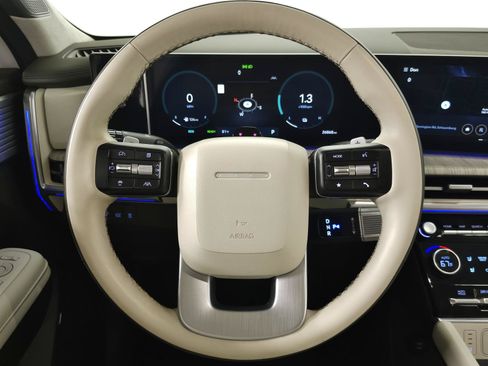 Used 2025 Hyundai Santa Fe Calligraphy AWD/4WD image 21