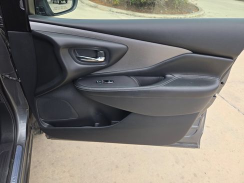Used 2020 Nissan Murano SV FWD image 29