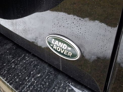 Used 2023 Land Rover Defender 130 X image 5