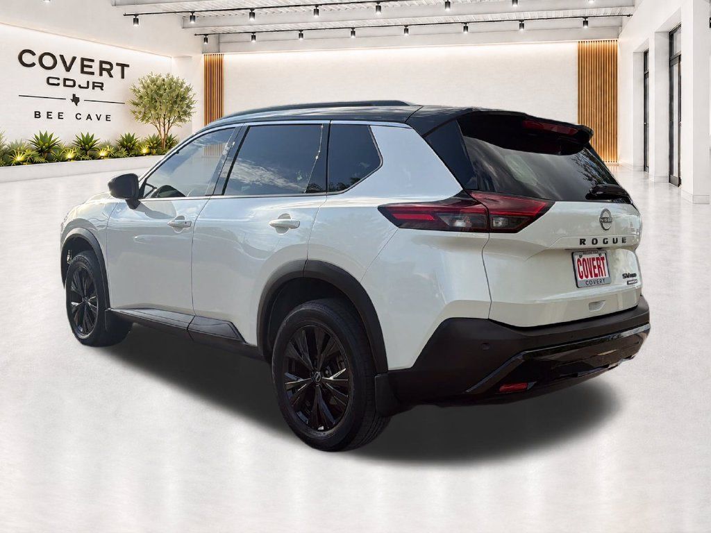 Used 2023 Nissan Rogue SV w/ SV Premium B Package AWD/4WD image 7