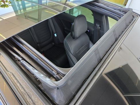 Used 2022 Mercedes-Benz C 300 Sedan image 22