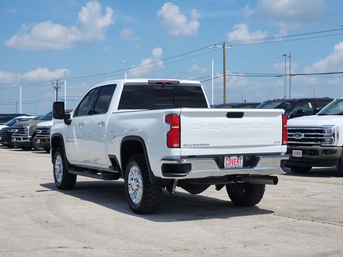 Used 2024 Chevrolet Silverado 2500 LTZ w/ LTZ Plus Package AWD/4WD image 5