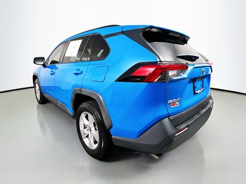 Used 2019 Toyota RAV4 XLE image 8