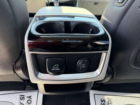 Used 2022 Kia Carnival SX Prestige FWD image 15