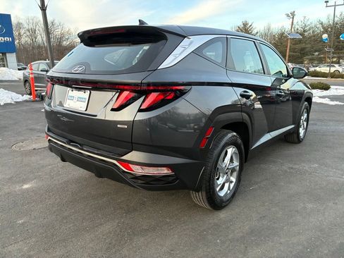 Used 2023 Hyundai Tucson SE image 7