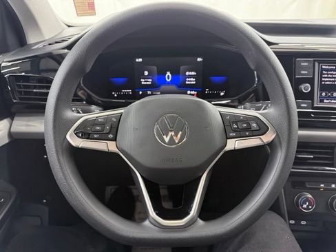 Used 2022 Volkswagen Taos S FWD image 25