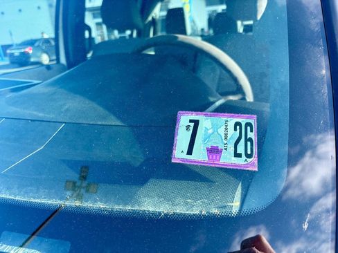 Used 2013 Ford F250 XL w/ PWR Equipment Group image 32