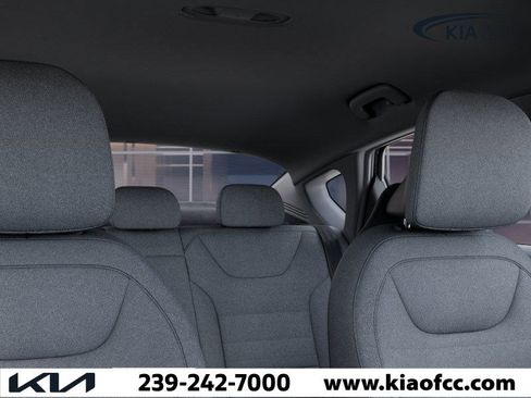 New 2025 Kia K4 EX image 27