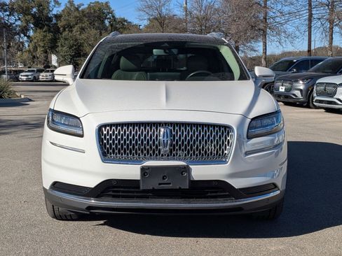 Used 2021 Lincoln Nautilus Reserve w/ Equipment Group 201A image 8