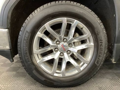 Used 2019 GMC Sierra 1500 SLT w/ SLT Premium Plus Package AWD/4WD image 3