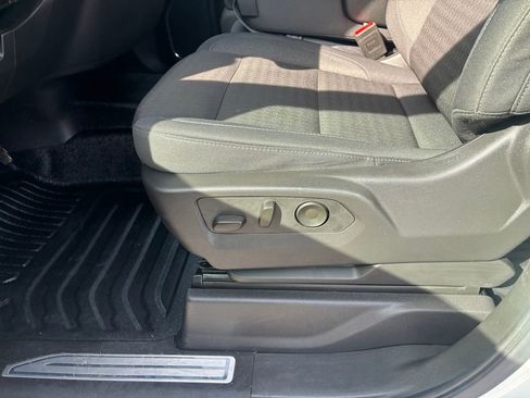 Used 2025 Chevrolet Silverado 1500 LT w/ Safety Package image 23