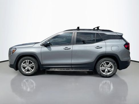 Used 2023 GMC Terrain SLE w/ Driver Convenience Package FWD image 3