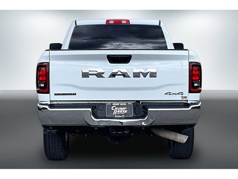 Used 2025 RAM 2500 Big Horn AWD/4WD image 5