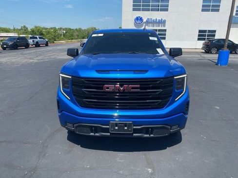Used 2024 GMC Sierra 1500 Elevation RWD image 9