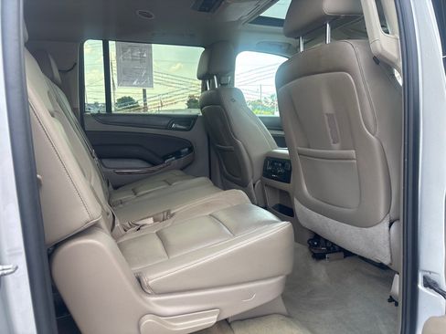 Used 2015 Chevrolet Suburban LTZ AWD/4WD image 29